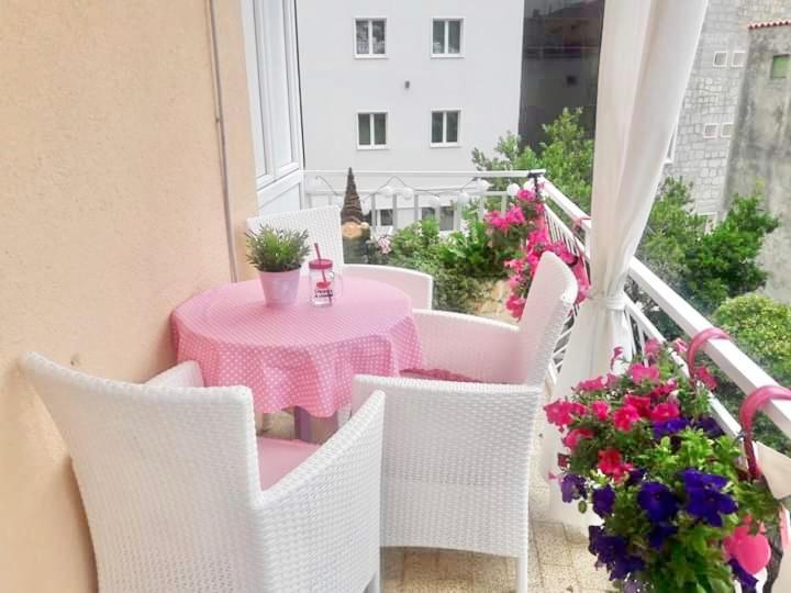 Nina Hotel Baska Voda Luaran gambar